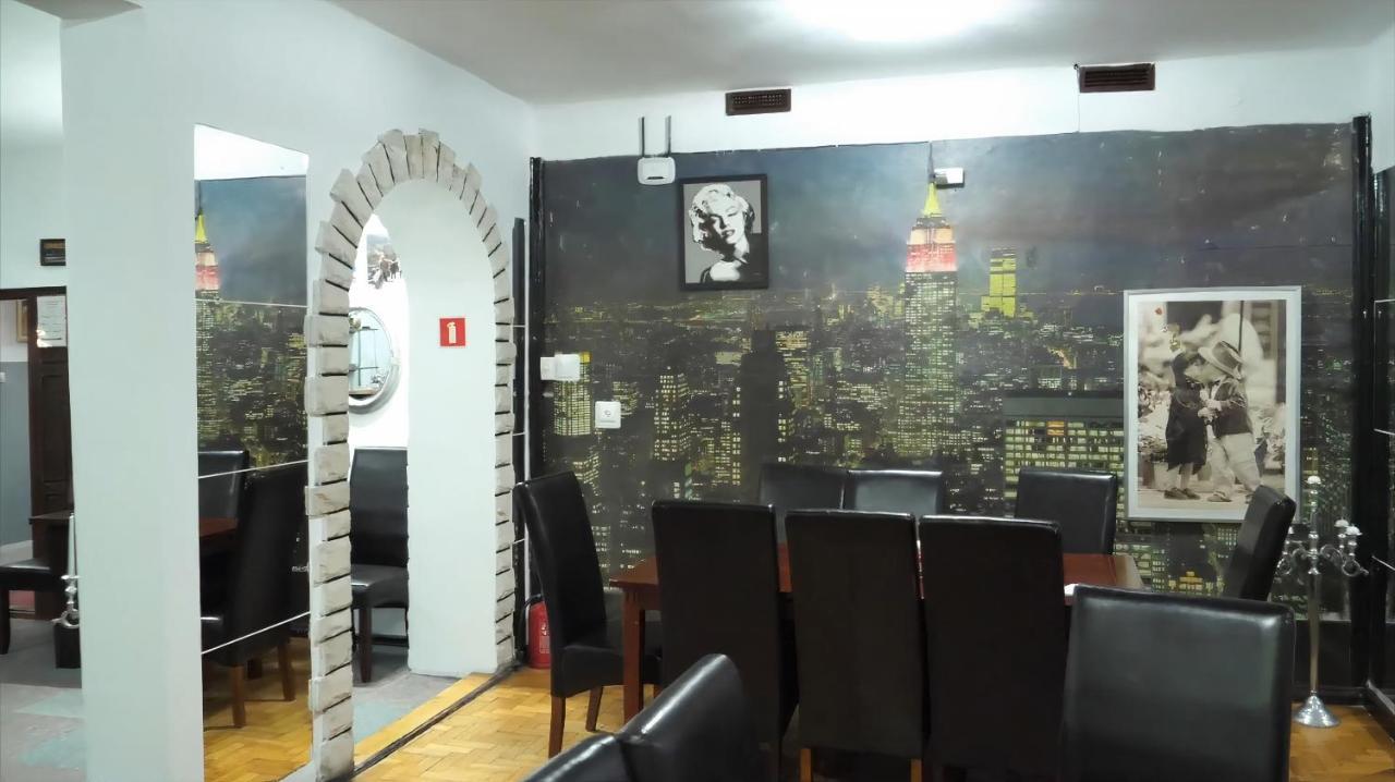 Dukat Hotel Horyniec Ngoại thất bức ảnh